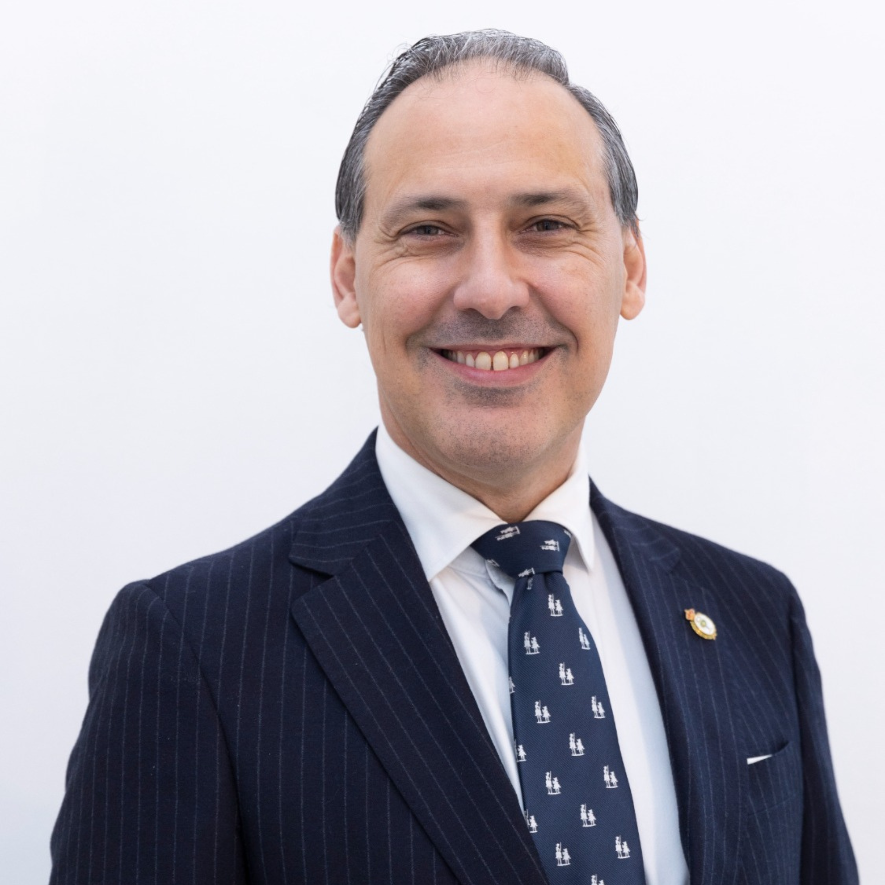 Dr. Eugenio Ribon